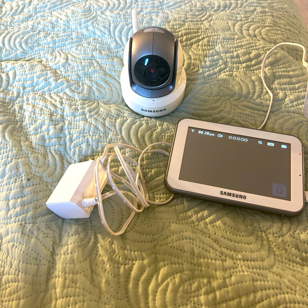 Samsung Baby Monitor